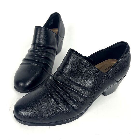 Clarks Emily Cove Black Leather Slip on Wedge heel Womens SZ 9.5 Casual Comfort - Picture 1 of 14